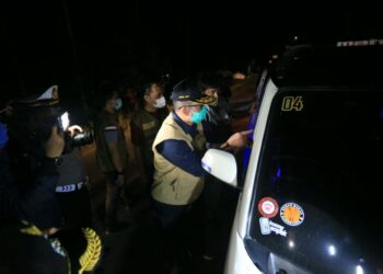 Nasrul Abit saat sidang di perbatasan 50 Kota, Selasa 19/5.