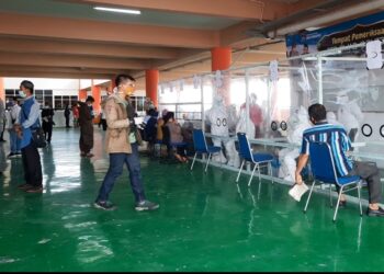 Pengambilan trs Swab di Pasar Raya Padang.