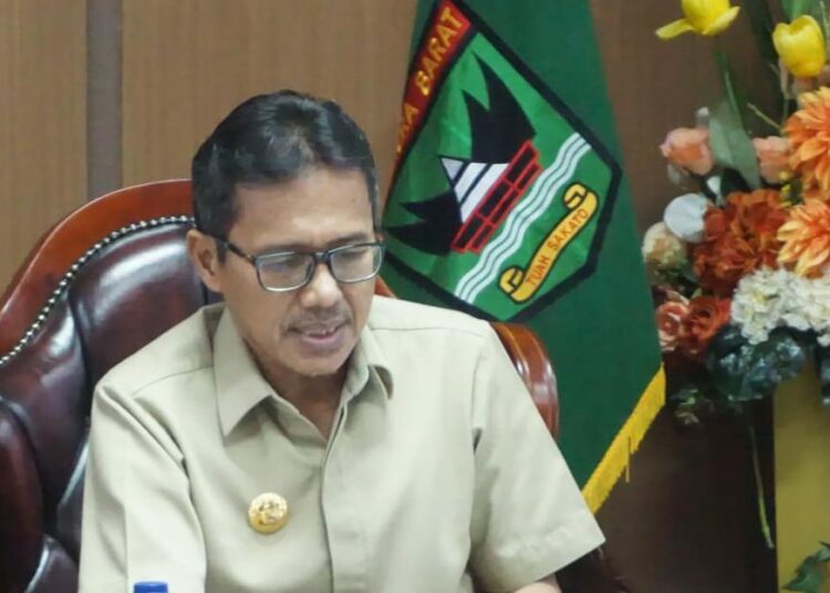 Gubernur Sumbar, Irwan Prayitno.