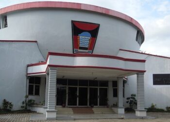 Gedung DPRD Padang. (Foto: net)