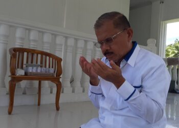Ali Mukhni sujud syukur dan memanjatkan doa usai kendengar kabar kesembuhannya.