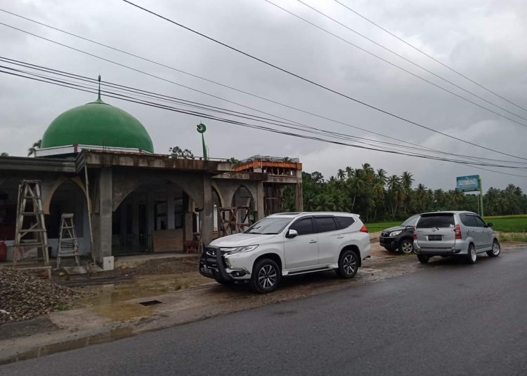 Masjid Alhuda, Kampung Dalam.