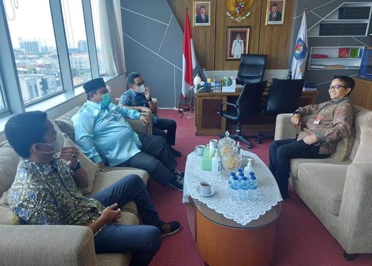 Suhatri Bur bersama jajaran Kemendagri di Jakarta, Rabu, 3/3.
