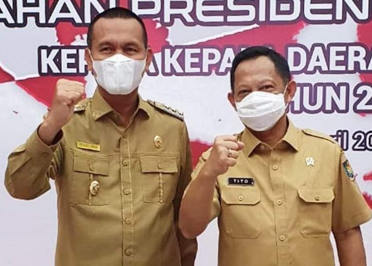 Genius Umar bersama Tito Karnavian.