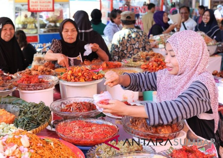 Ilustrasi pasar pabukoan. (Antara)