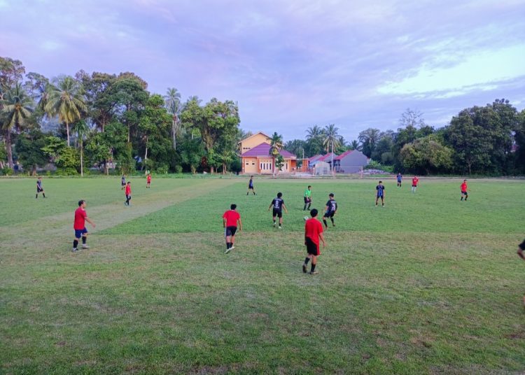 Lapangan Basoka Kuraitaji, Pariaman.