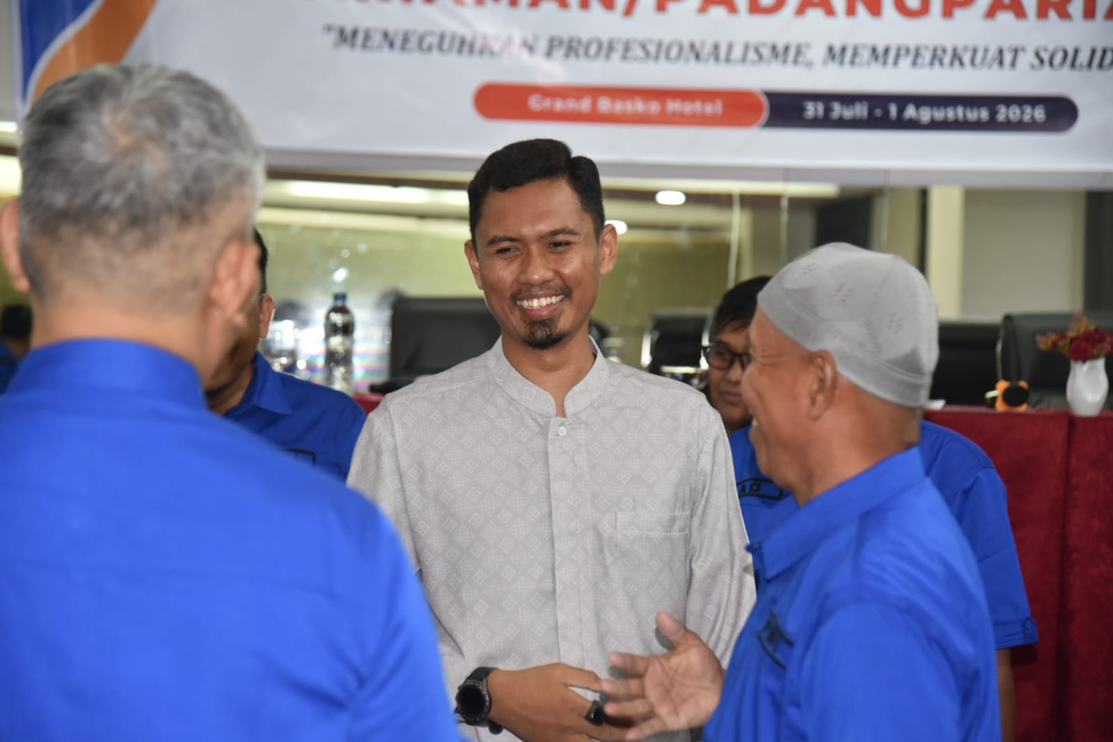Ketua DPRD Pariaman, Muhajir Muslim.